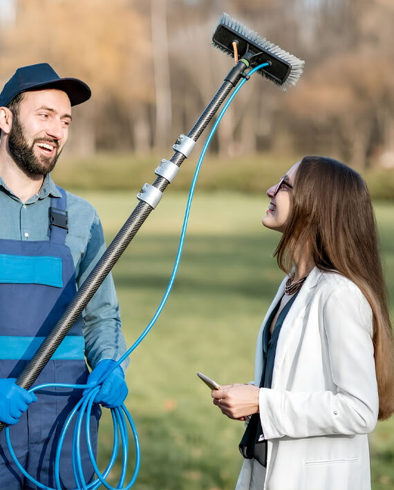 Window cleaner answers questions in FAQ